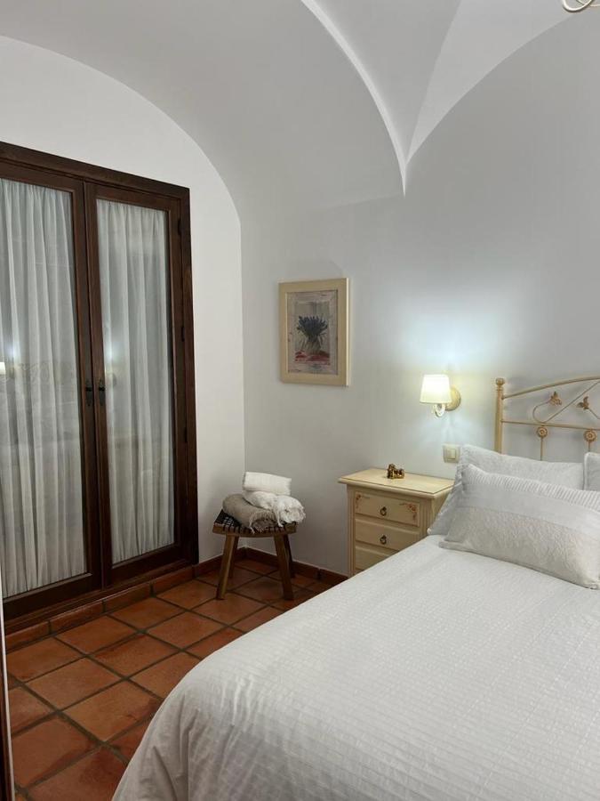Casa Rural Mijarra **** Herrera del Duque Eksteriør billede